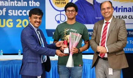 neet-awards-5-neet-ug-neet-coaching-classes-science-classes-5-to-9-10-11-12-in-janakpuri-distric-center-new-delhi-west-delhi.jfif